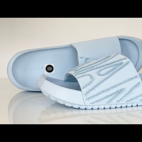 Jordan Sandals - Picture 7 of 12